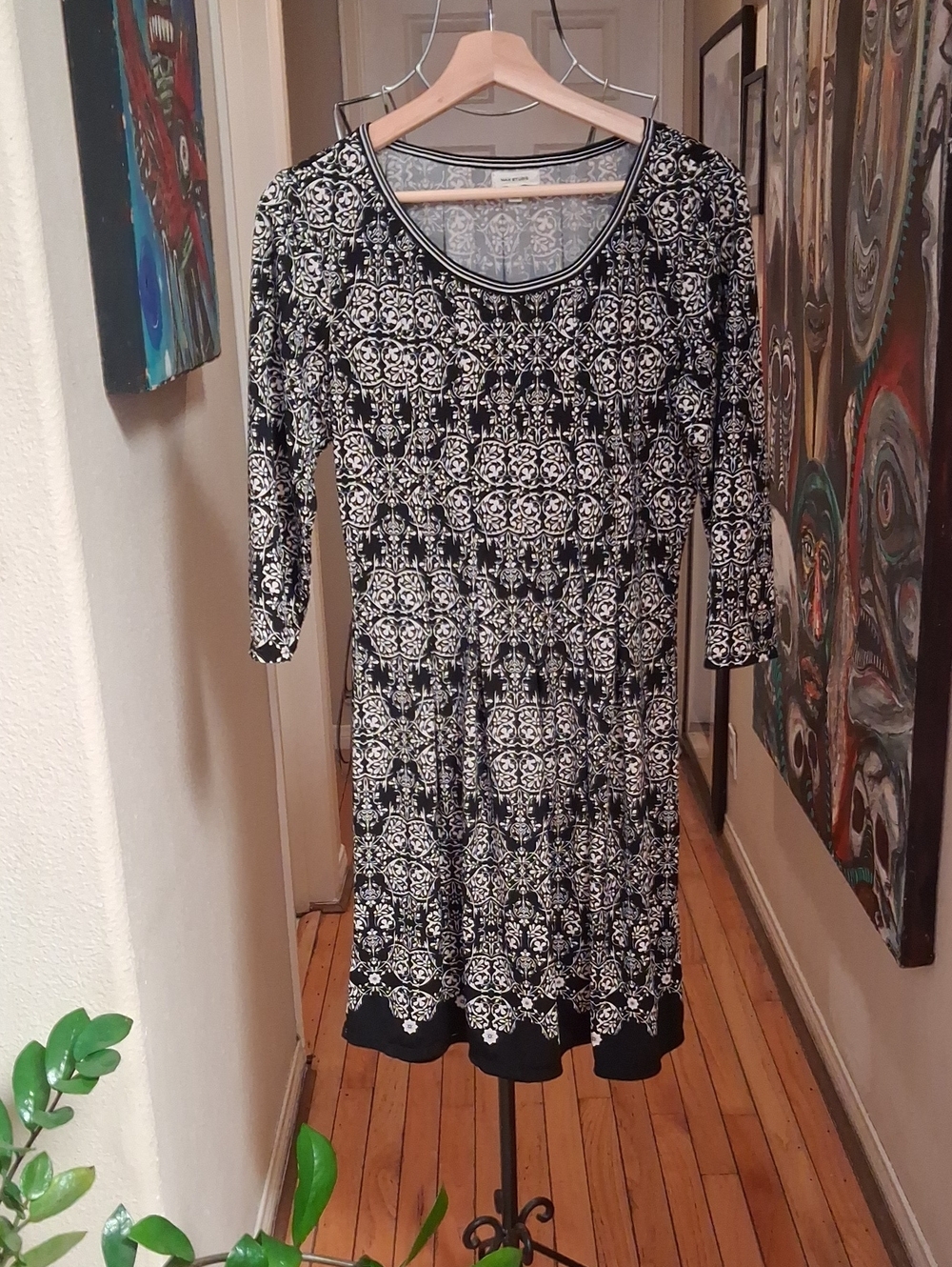 Max Studio Black & White Printed Women's Scoop Neck Dress Top